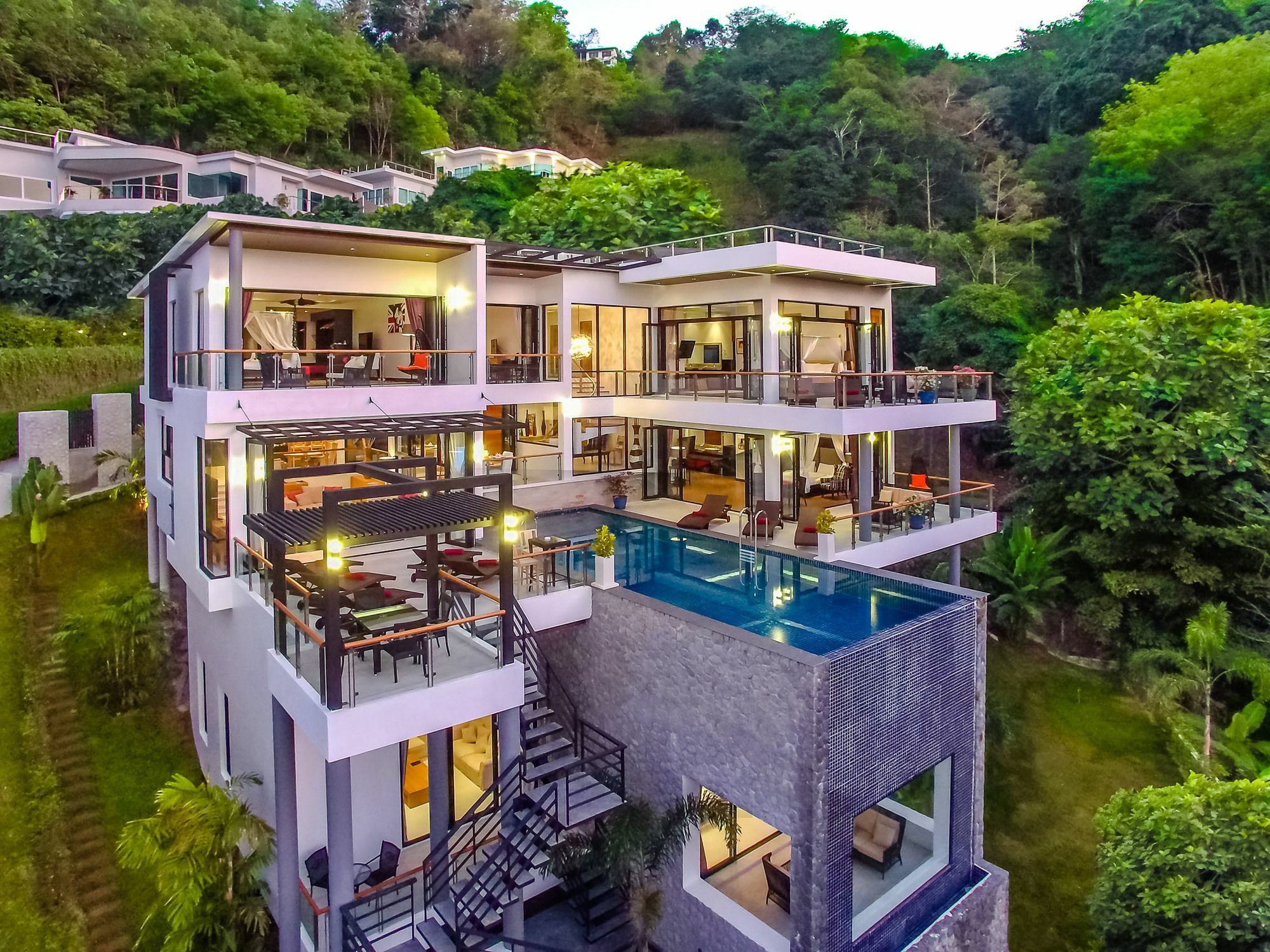 Fully Serviced Grand Villa Luxury Time Phuket Praia de Bang Tao Exterior foto